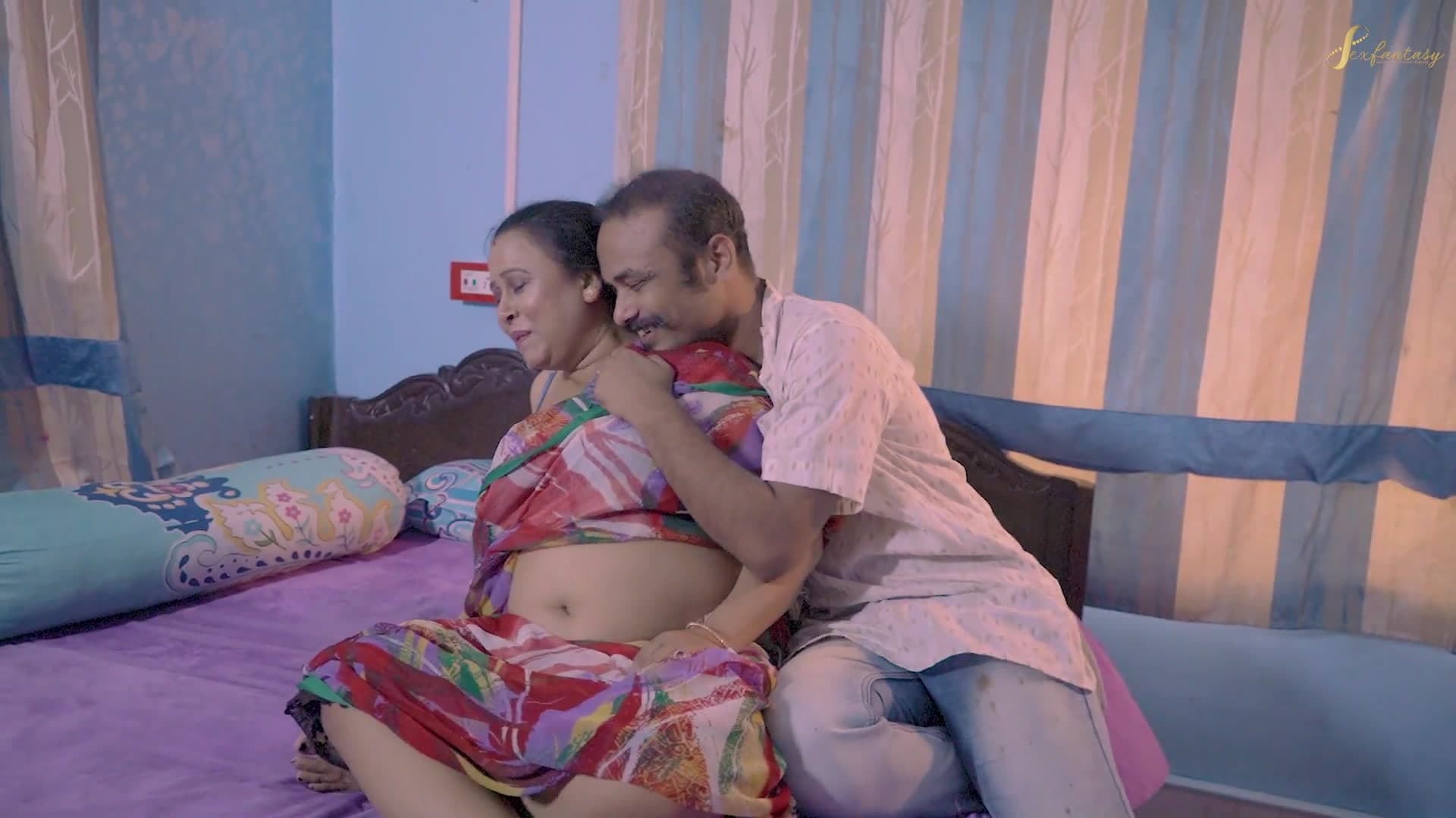 Cheating Bhabhi Fucks Her Devar When Husband Is Not Home screenshot 1