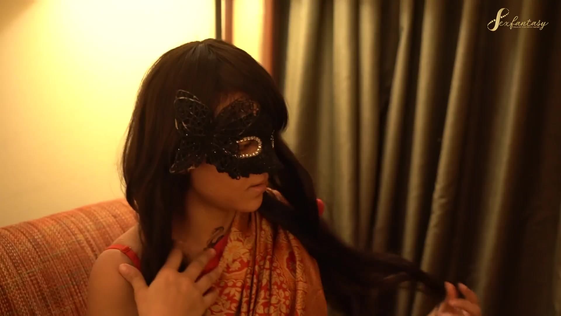 Desi Girl Dressed in an Indian Saree and Eager for a Rough Fuck screenshot 2