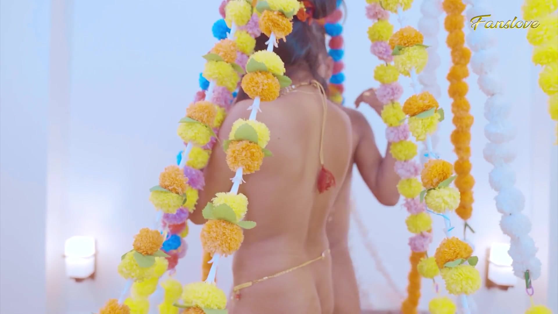 Slim Bhabhi Gets Fucked Hard on Her First Suhagrat Night screenshot 4