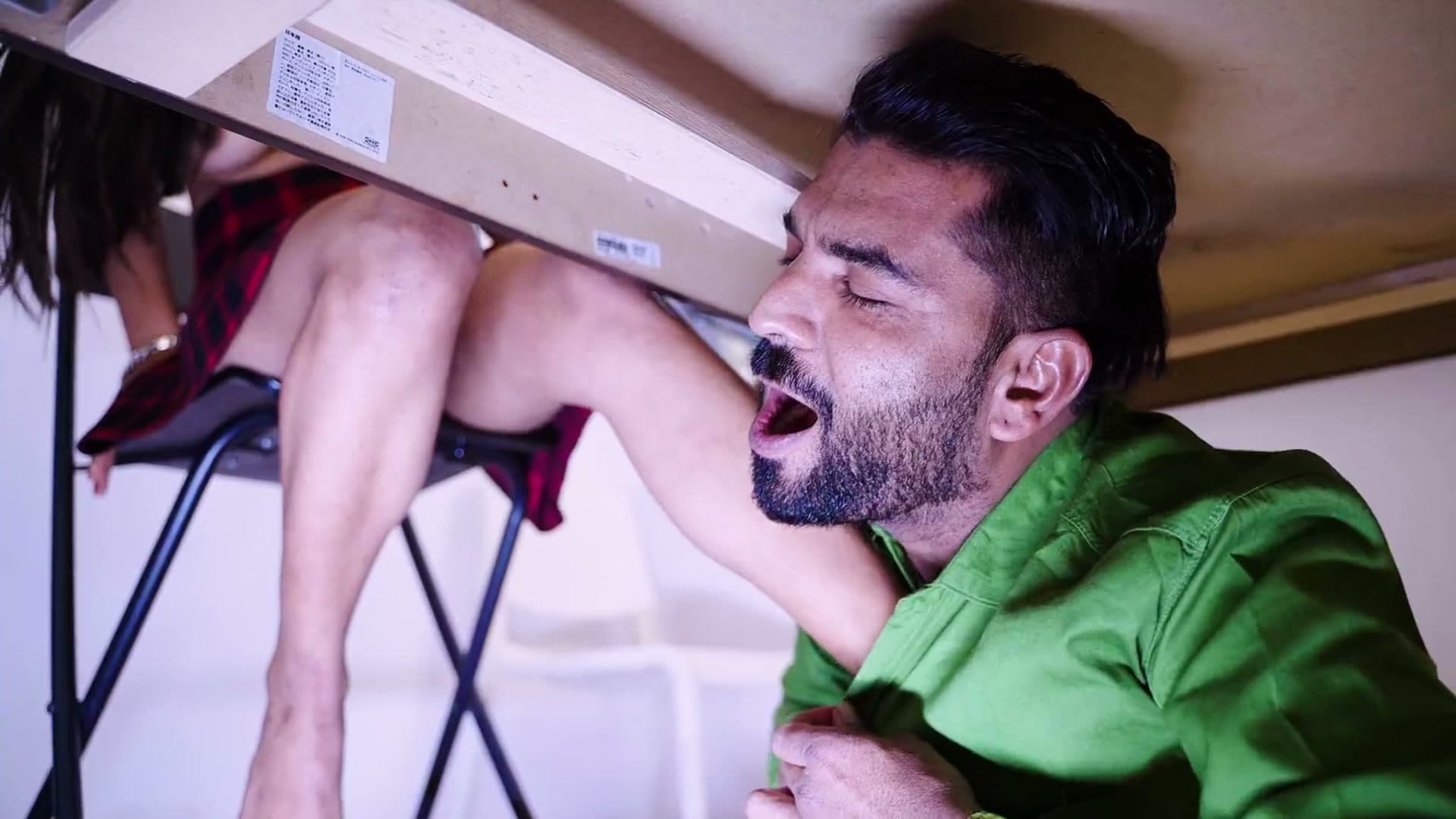 Indian Beautiful Girl Fucked Hard by Office Boy in Raw XXX Action screenshot 2