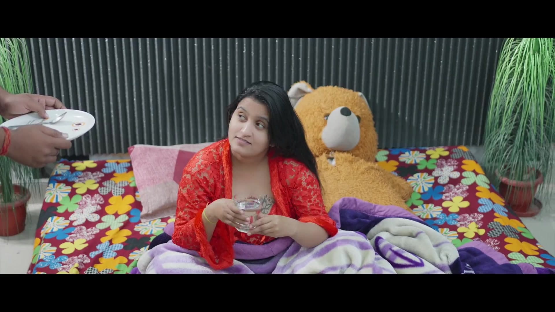 Desi Beauty Fucks Her Servant Hard While Family Is Away