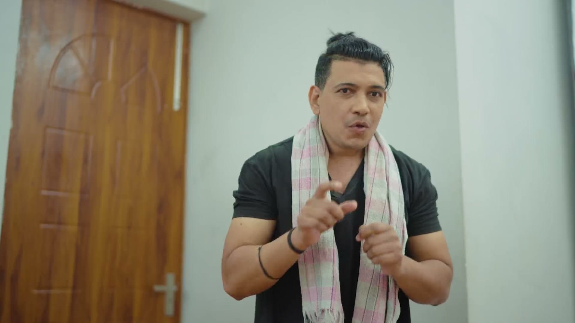 Beautiful Girl First Time Fucking Her Stepsister at Home Virgin Sex screenshot 7