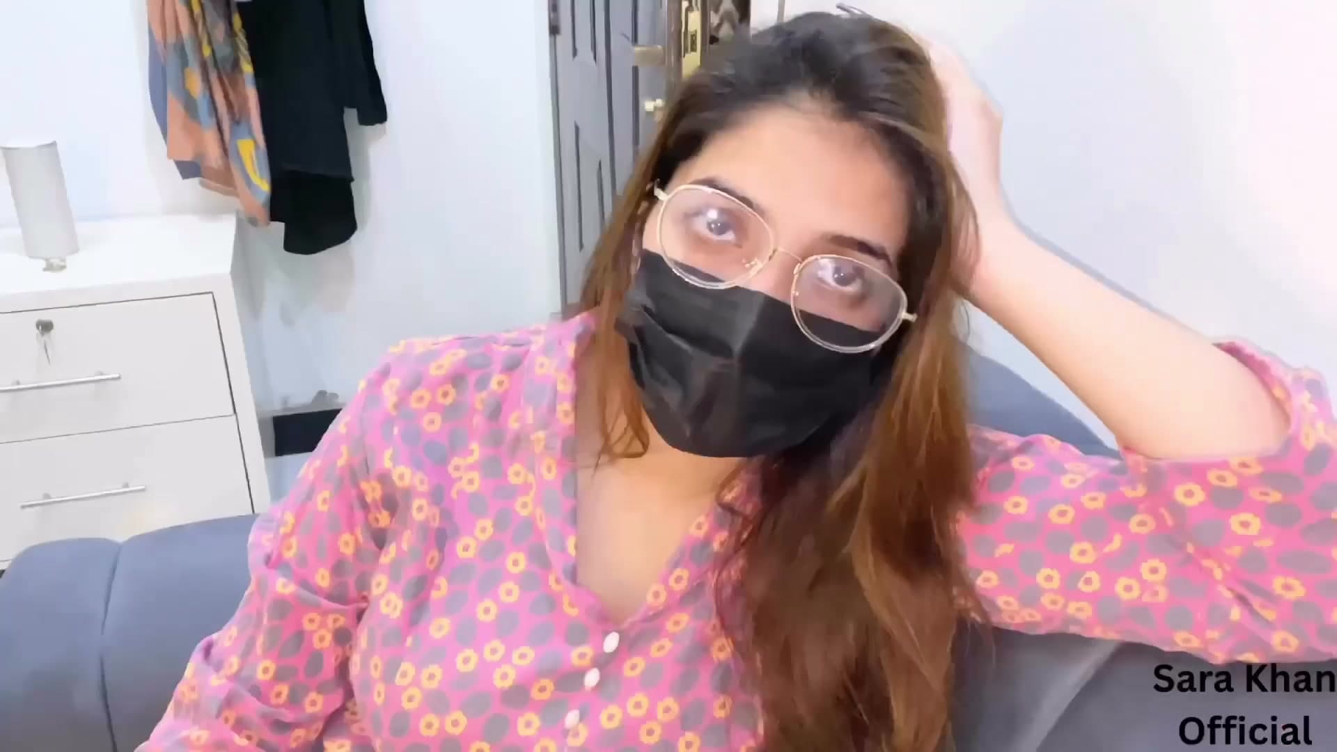 Stepsister Knows How to Fix Her Stepbrother Broken Heart. screenshot 3