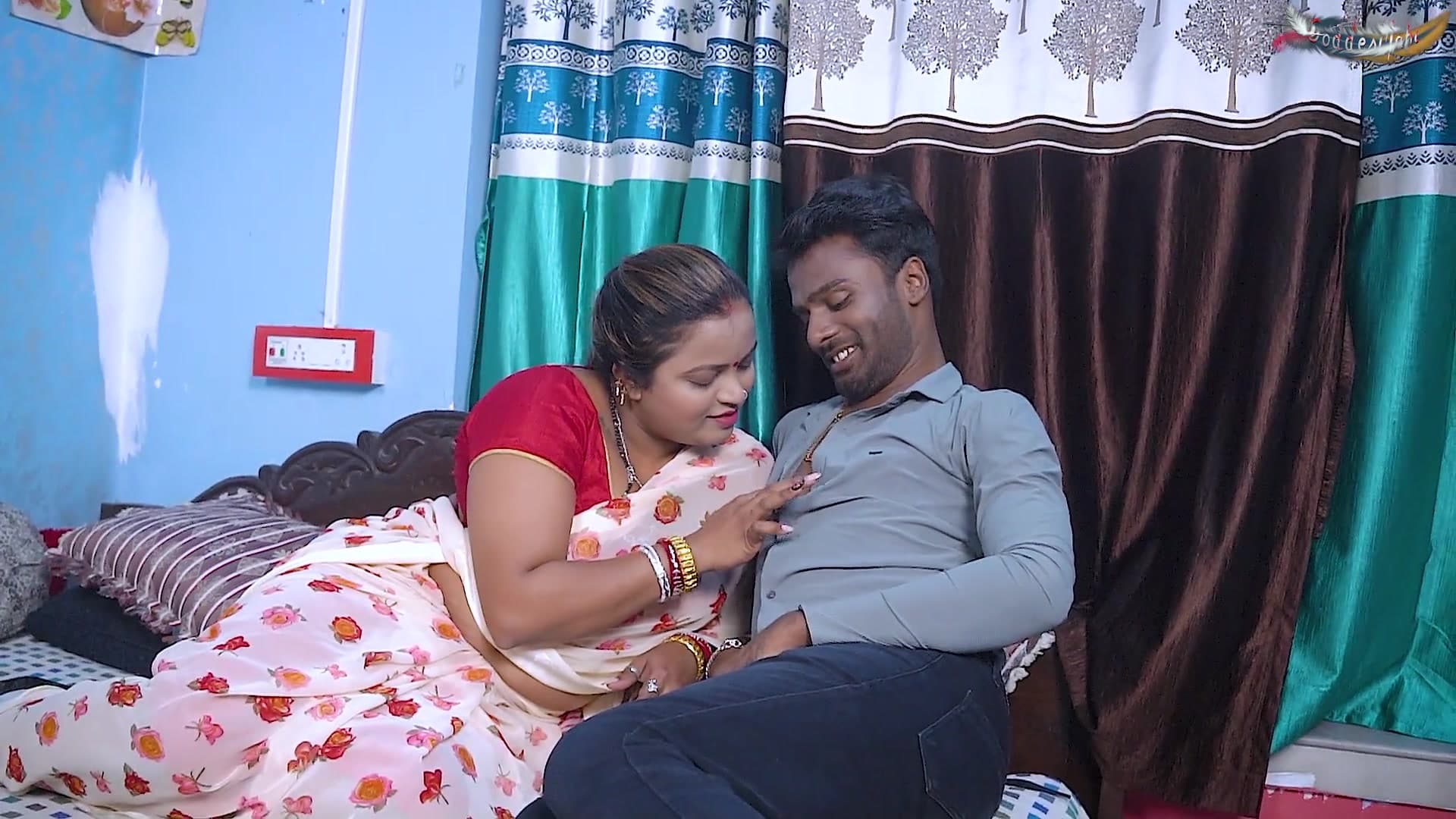 Desi Mallu Bhabhi Hardcore Fucking with Step Son's Friend When Home Alone Full Hindi Audio Movie