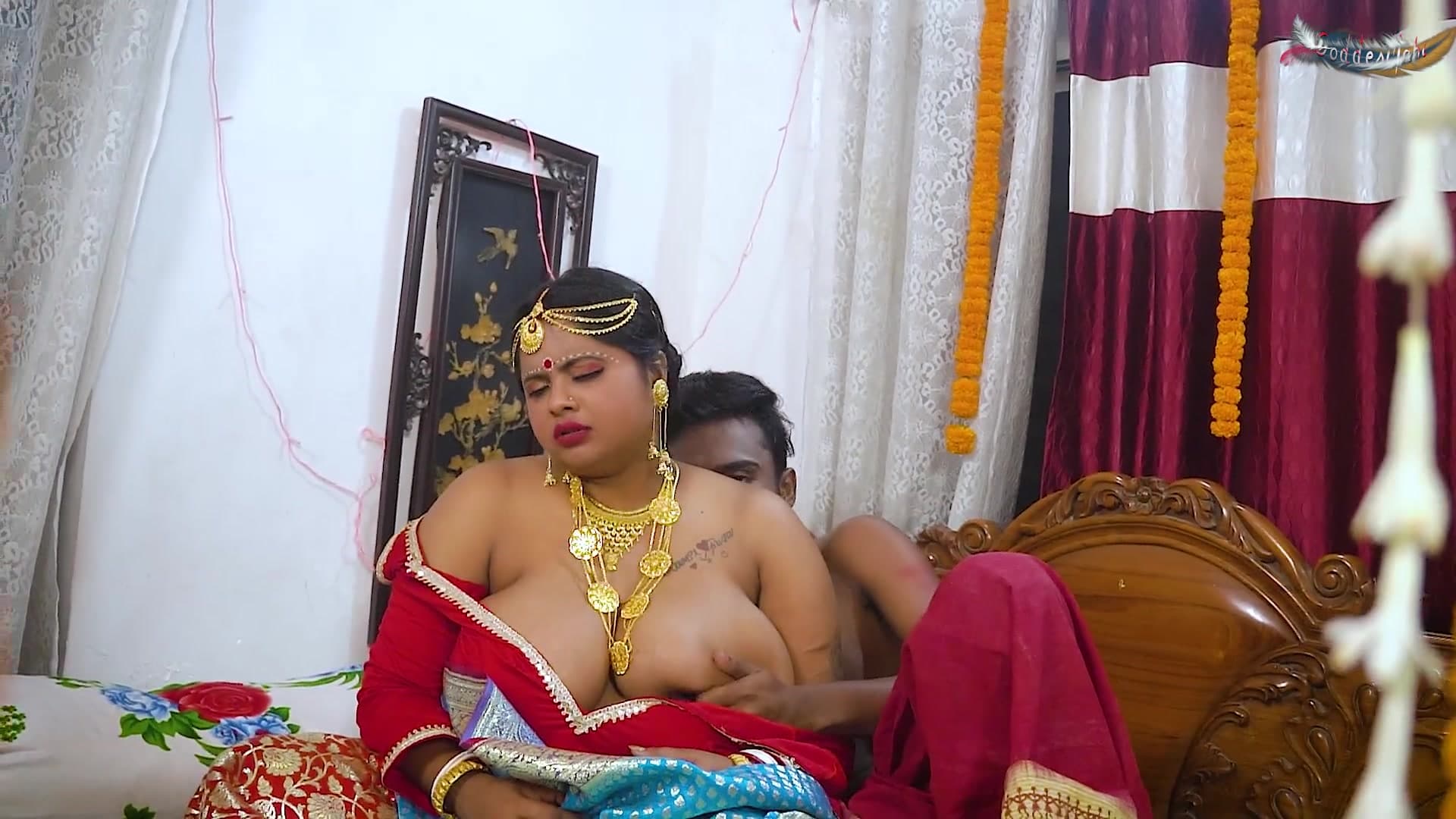Desi Newly Married Couple Hardcore First Night Sex screenshot 5