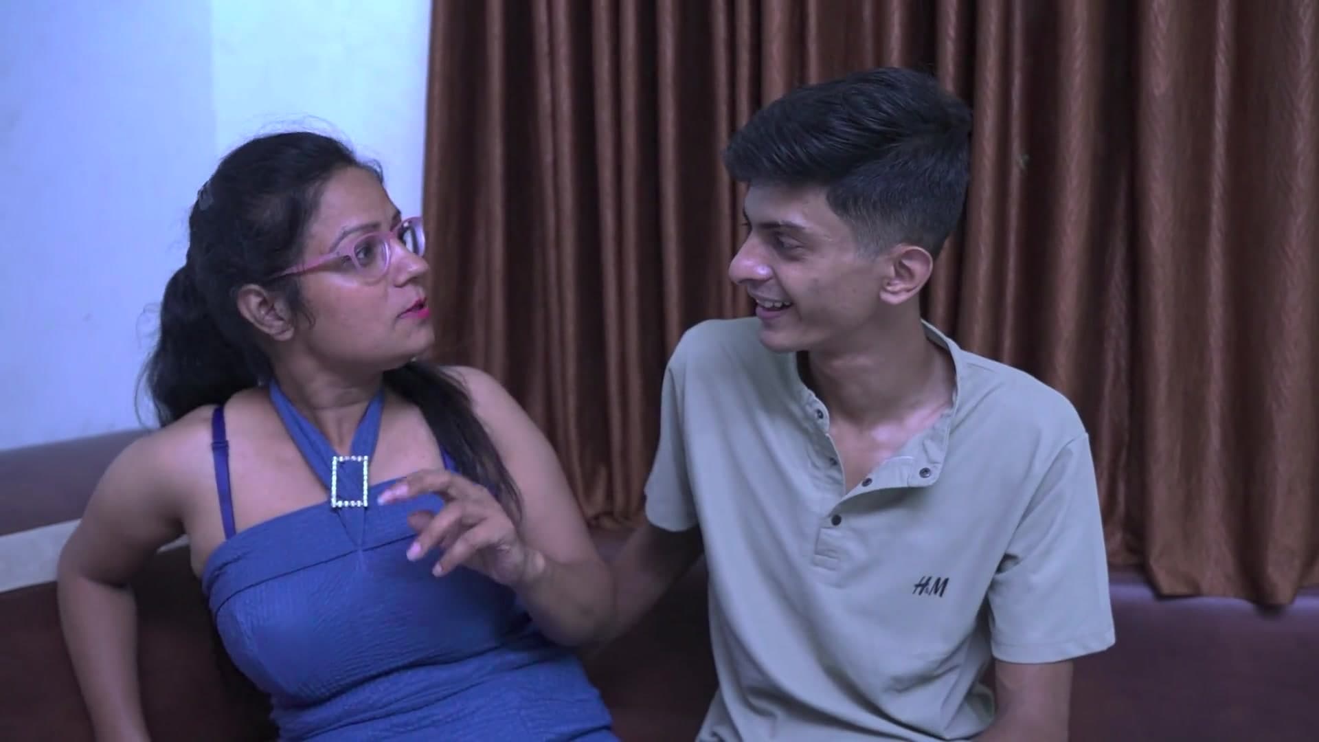 Student Bangs His Hot Teacher After Confessing His Lust screenshot 2