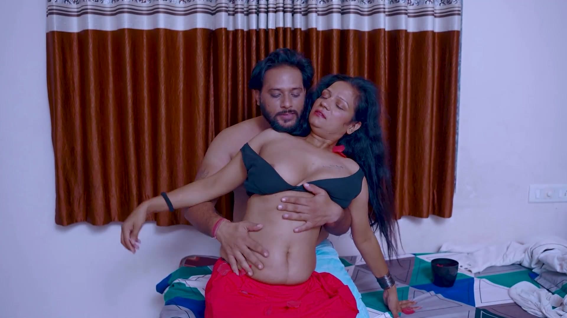 Desi Wife Betrays Husband and Gets Fucked Hard by Her Neighbour