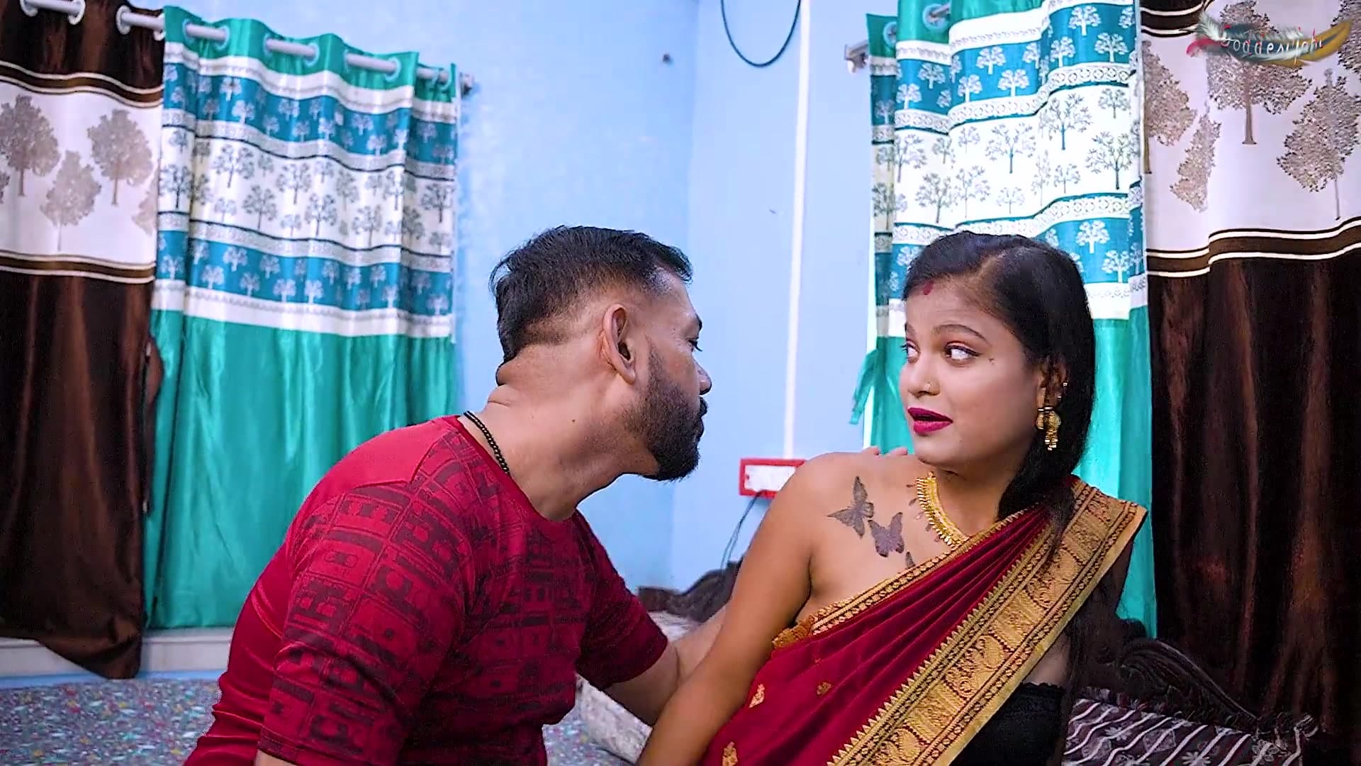 Mallu Wife Hardcore Threesome with Husband and His Friend. Hindi Audio screenshot 2