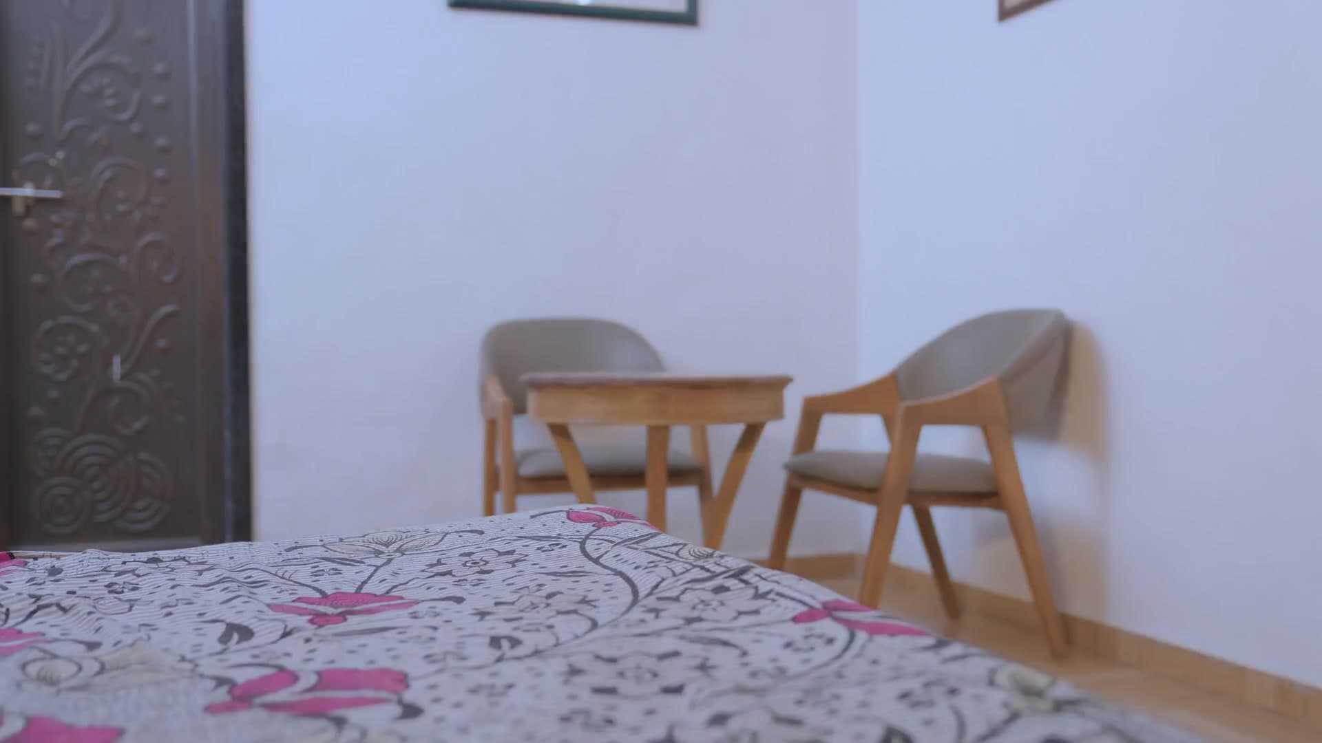 Sexy Girlfriend Fucked Hard By Her Boyfriend's Best Friend While He Was Away screenshot 3