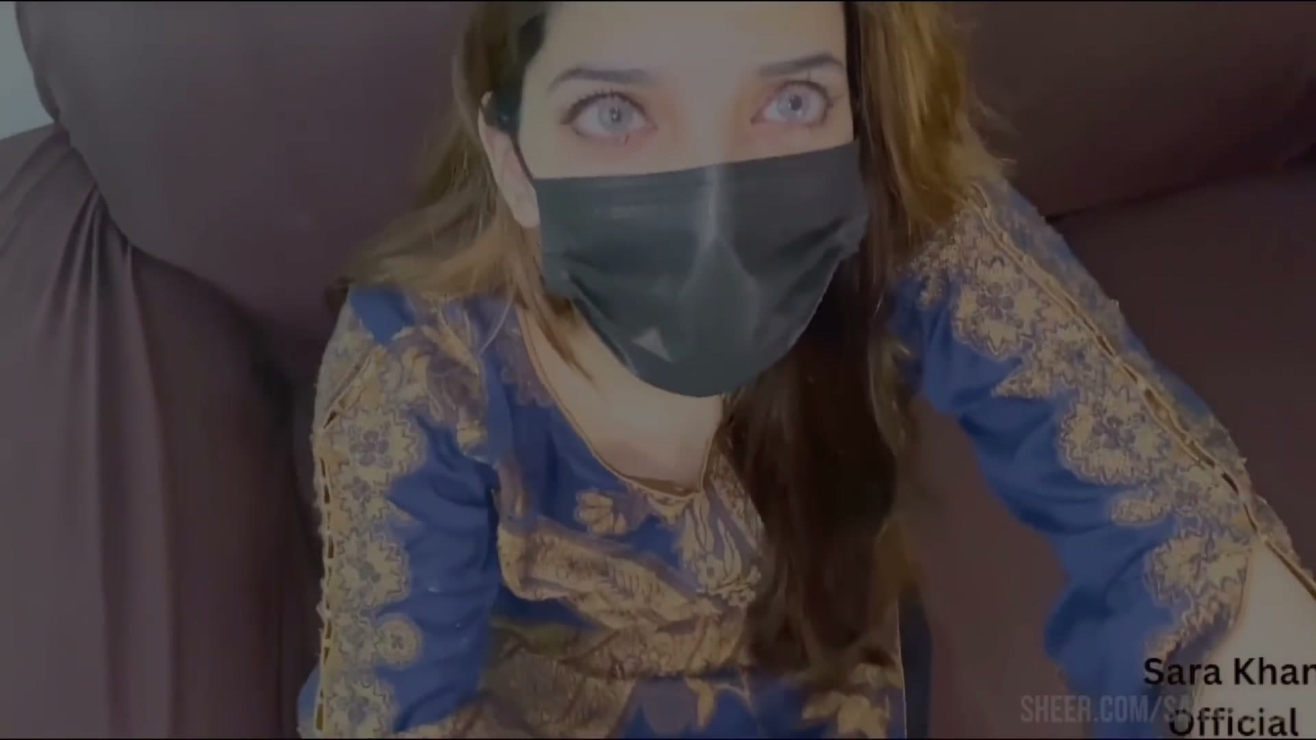 Horny Stepmom Fucks Her Stepson's Best Friend Hard screenshot 4