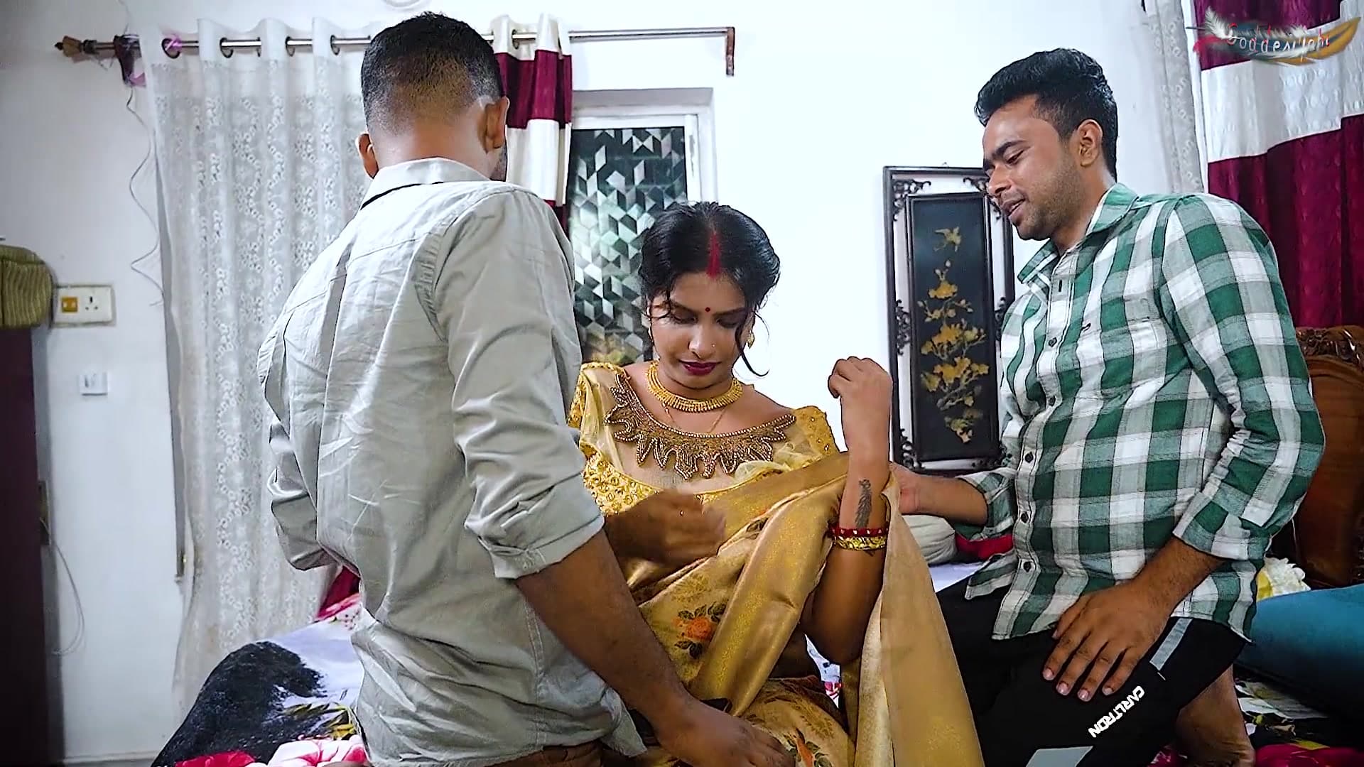 Mallu Bhabhi Threesome Fucking with Two Local Devars While Home Alone screenshot 1