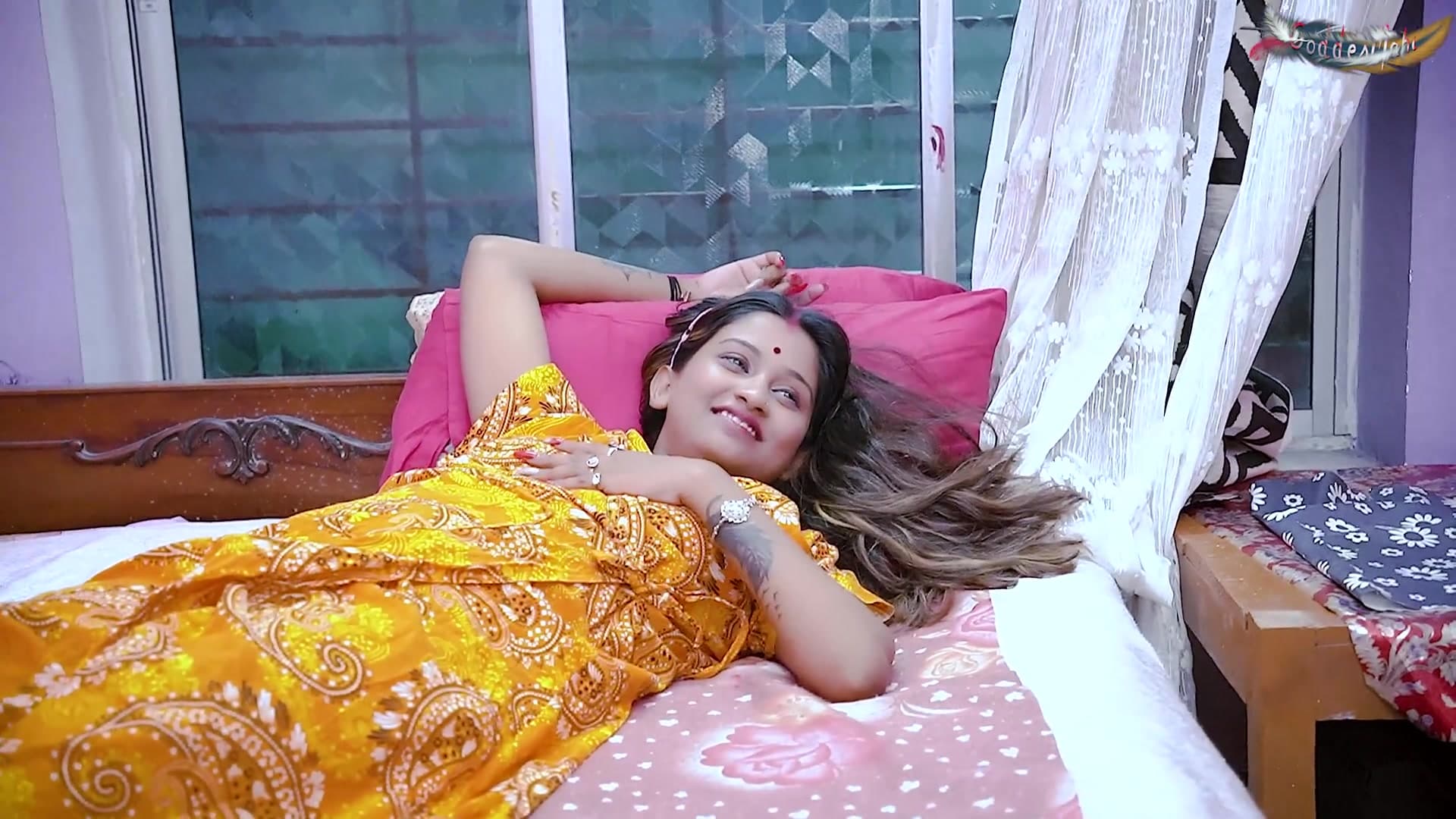 Huge Dick Husband Fucking His Horny Wife During Hot Summer screenshot 3