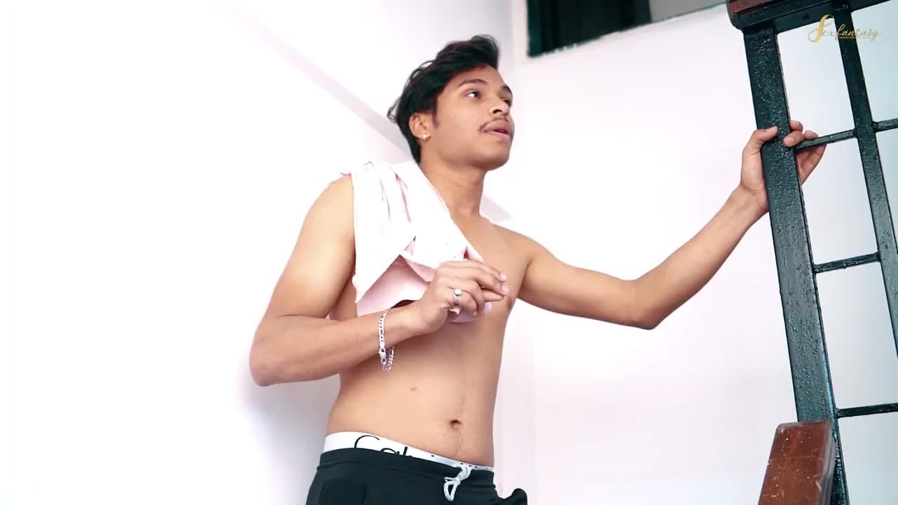 Indian Stepmom Fucked Hard by Her Stepson While He Was Jerking Off screenshot 4