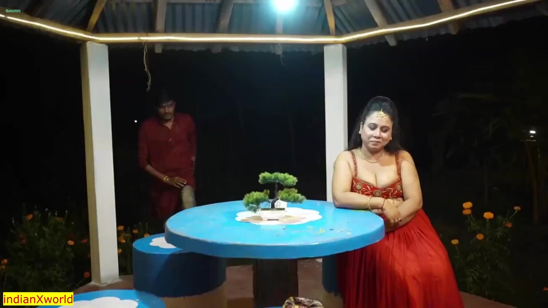 Neighbor Bhabhi Fucked on First Date Secret Affair screenshot 2
