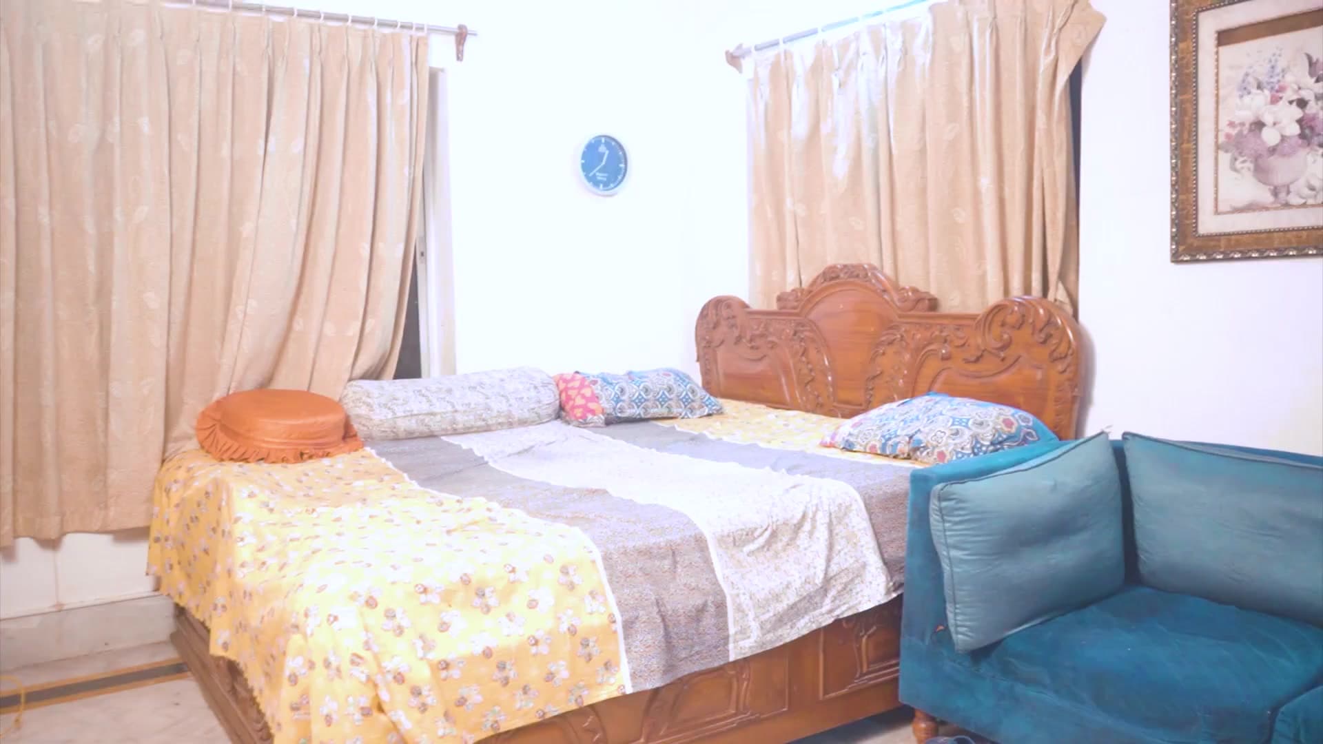 Slim Horny Bhabhi Gets Fucked Hard by Her Devar in the Bathroom screenshot 5