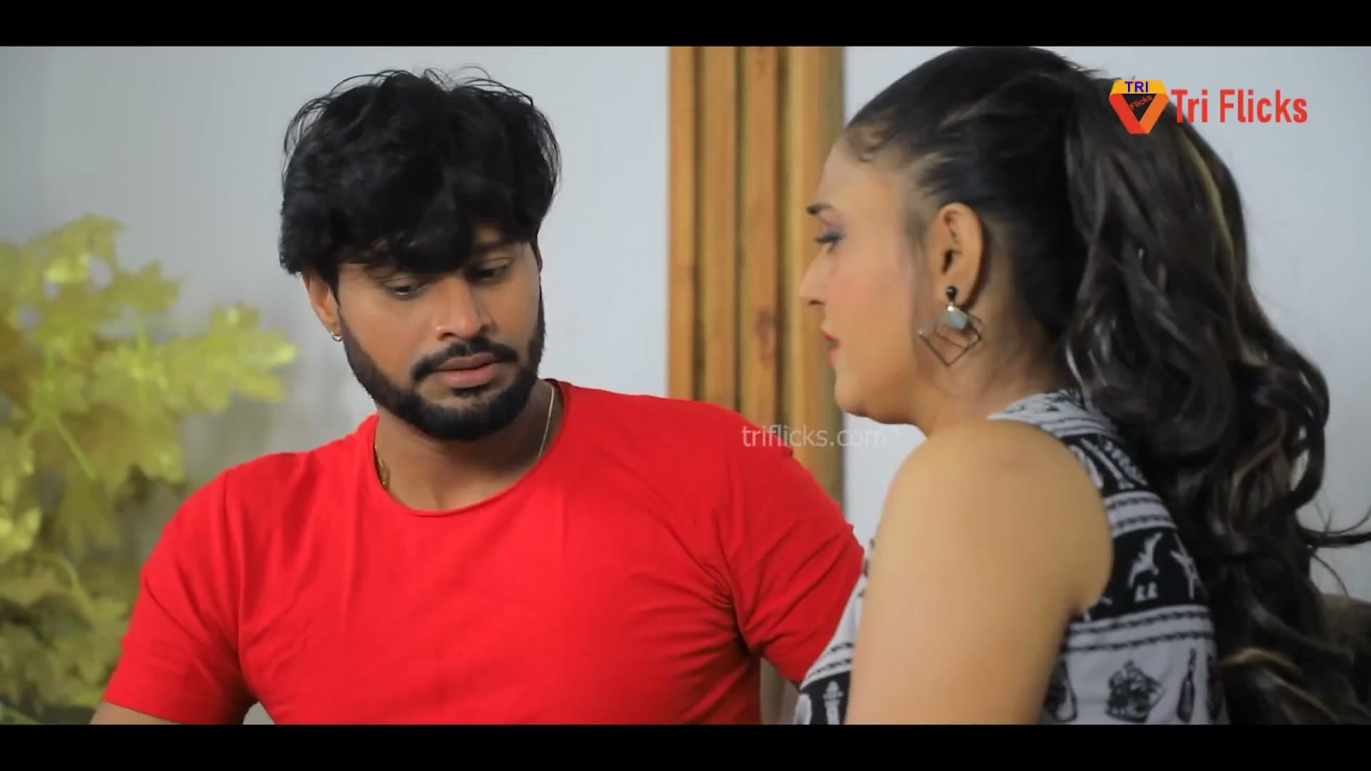 Indian Girl Fucked Hard by Secret Boyfriend and Best Friends in Wild Sex screenshot 3