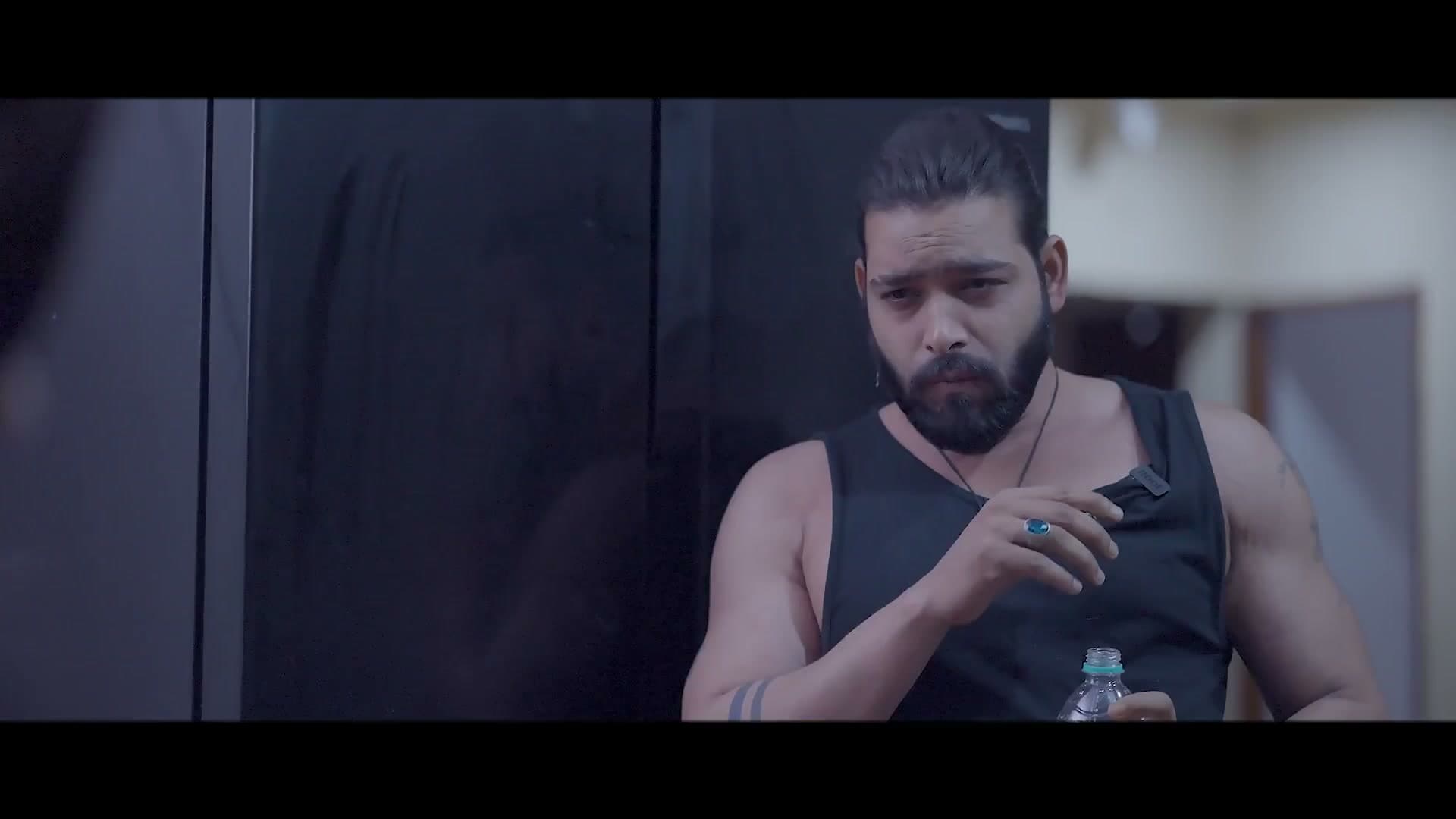 Sexy Indian maid gets pounded hard by her horny owner in hot fucking video screenshot 2