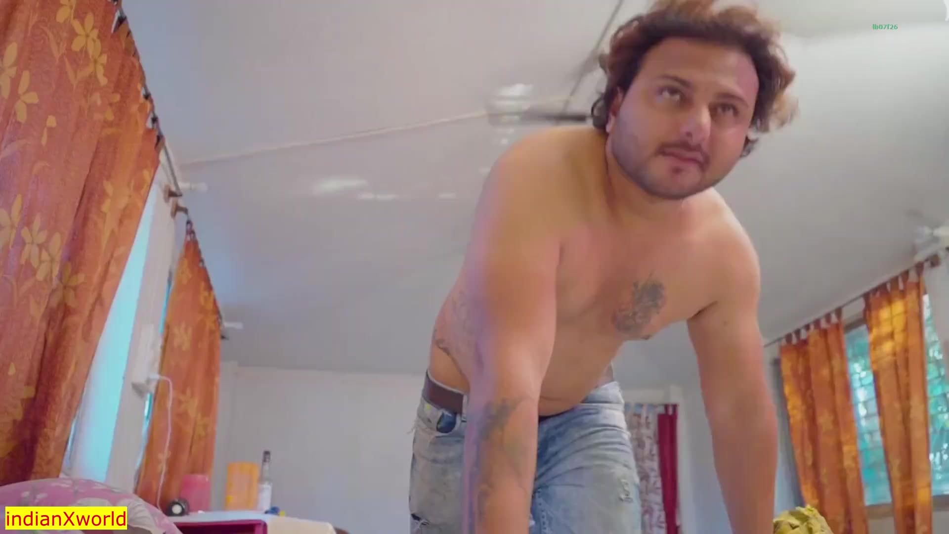 Indian Wife Cheats on Husband with Ex Boyfriend! Secret Sea Beach Hookup screenshot 6