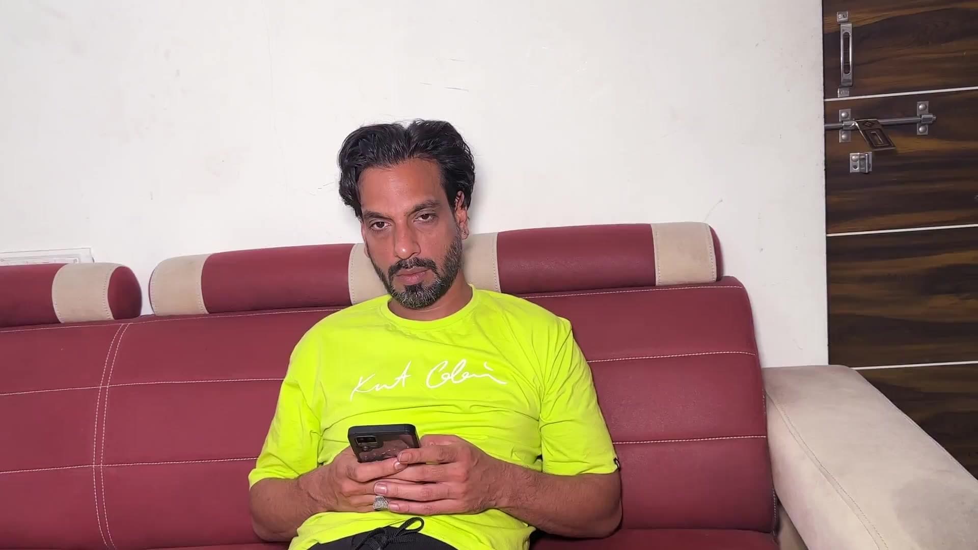 Malik Promises Maid a Full Month Salary for a Hot Fuck screenshot 3