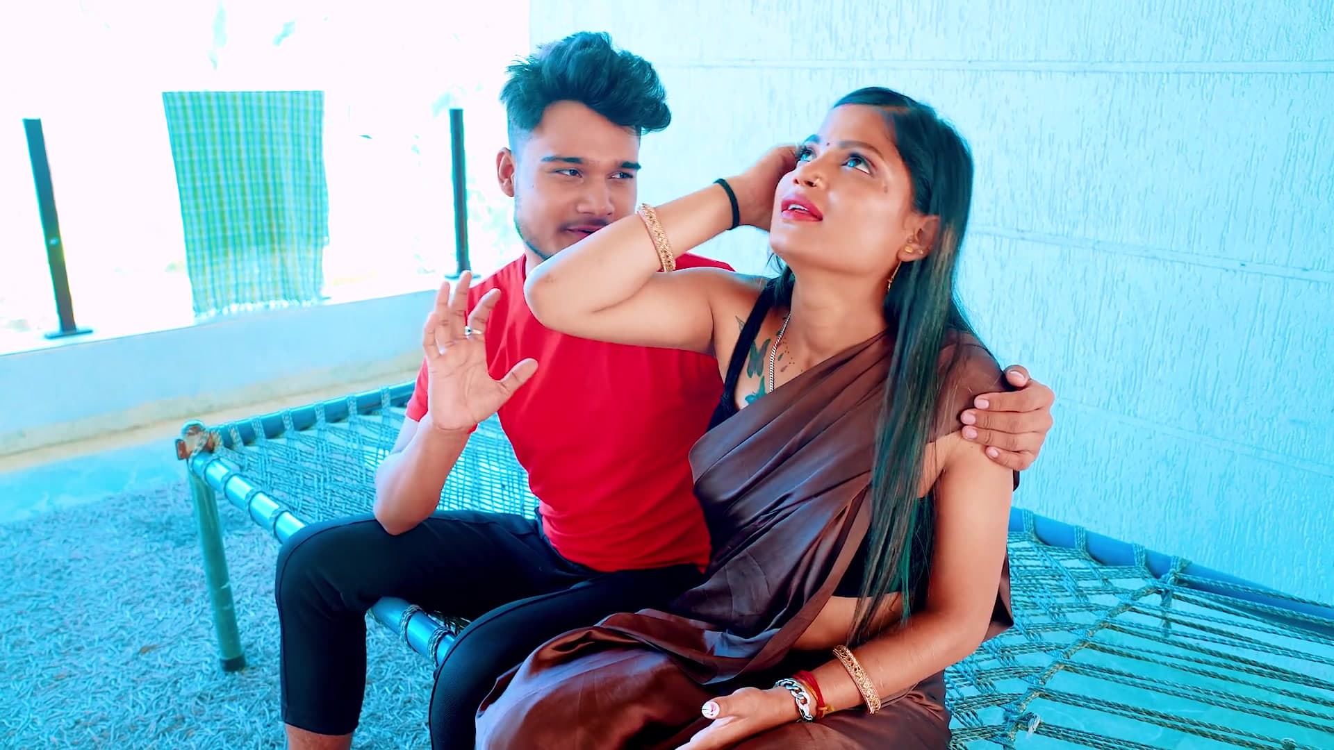 Newly Married Bhabhi Gets Seduced by Her Horny Devar on the Bed screenshot 1