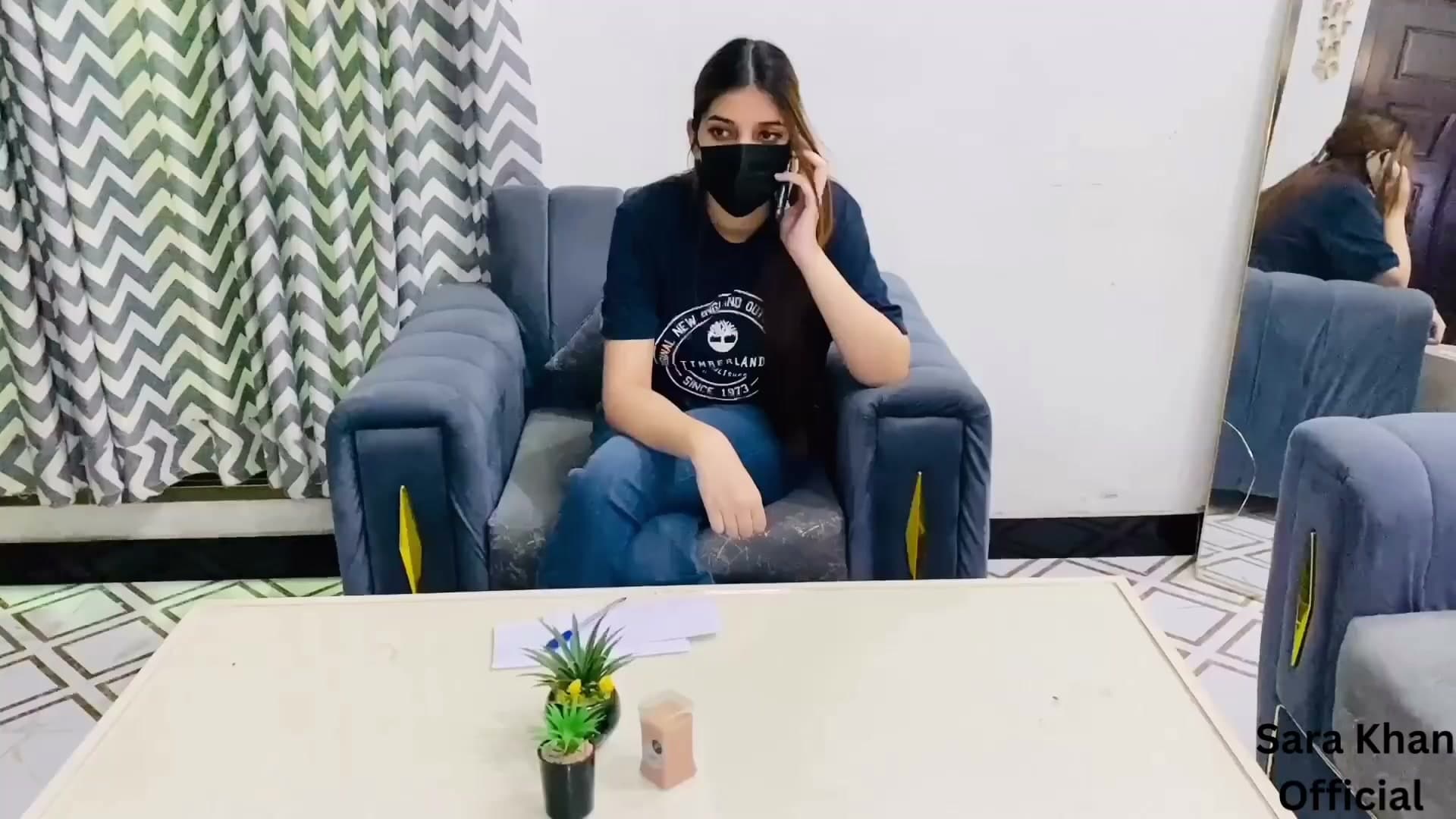 Big Ass Boss Fucks Her Office Employee After Threatening to Fire Him screenshot 4