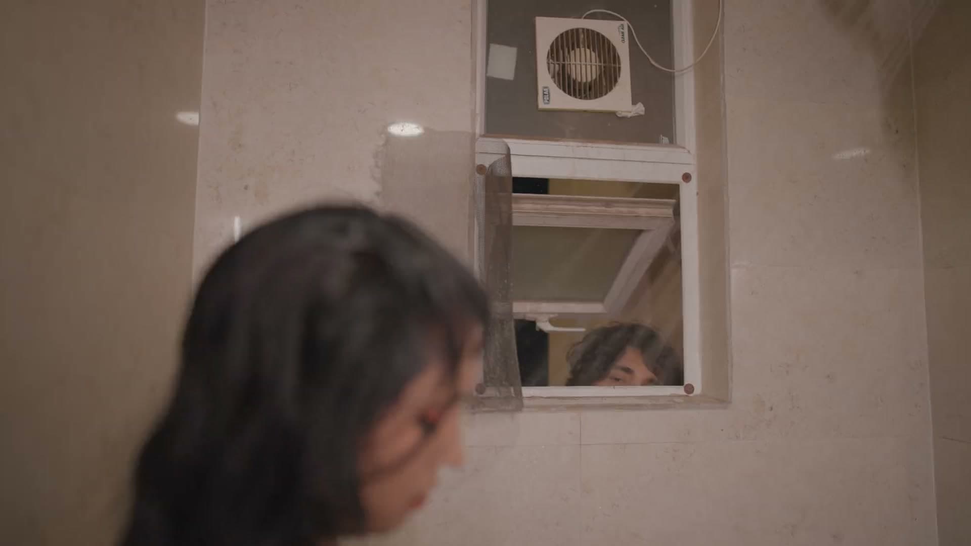 I Went to Neighbor's House, Stepsister Was Taking a Bath screenshot 3