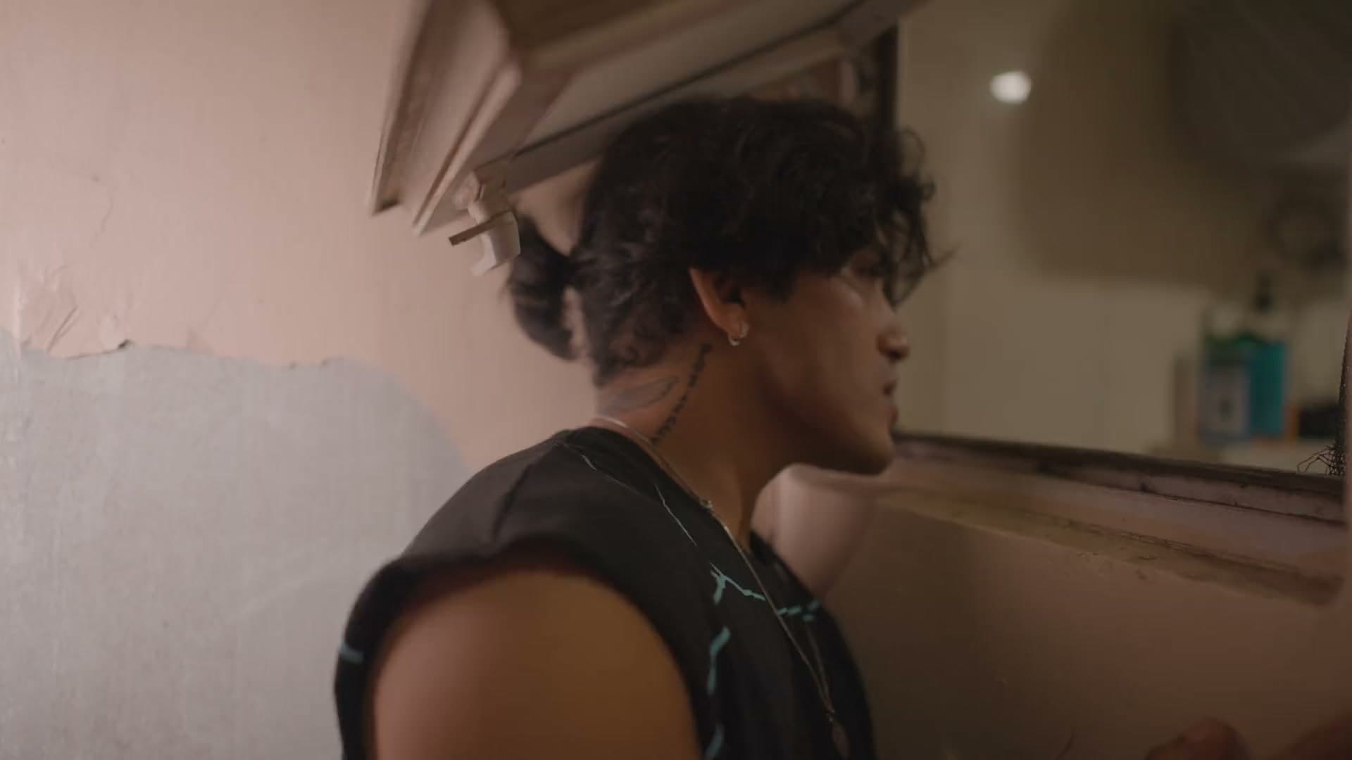 I Went to Neighbor's House, Stepsister Was Taking a Bath screenshot 4