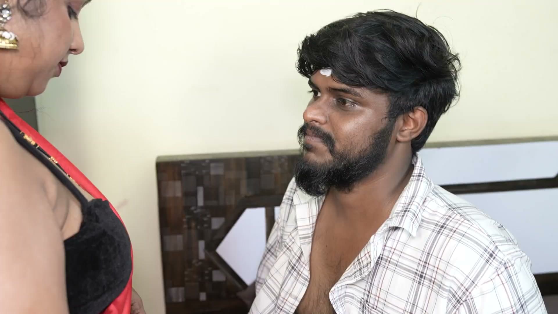 I Love Fucking Her! Indian Cute Big Ass Bhabhi Real Sex in Hindi Audio screenshot 2