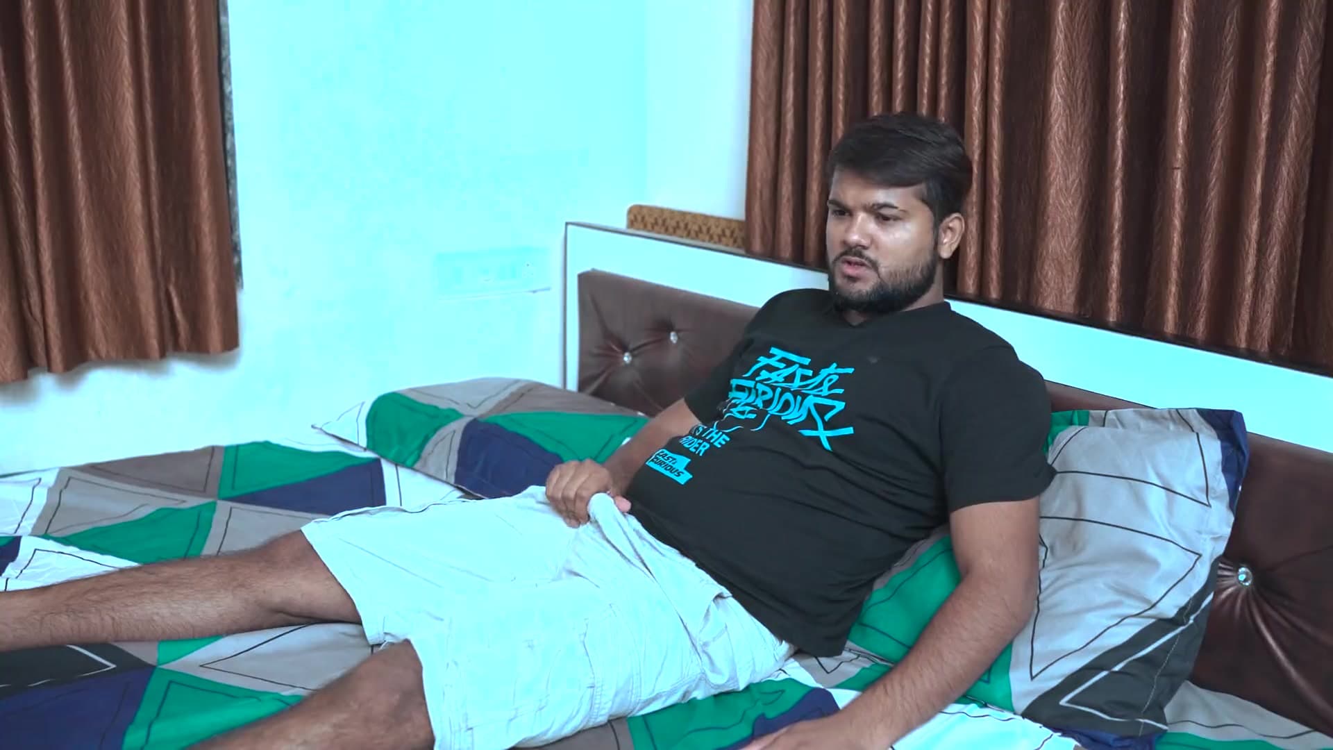 Hard Fucking Desi Bhabhi Gets Pounded screenshot 3