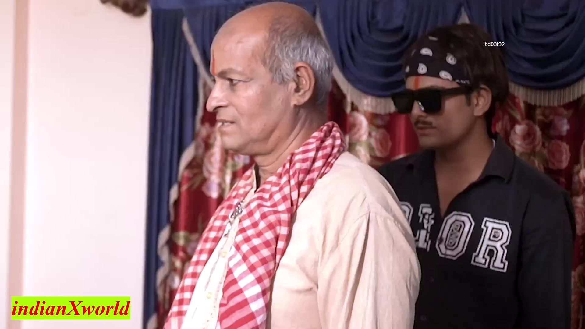 Old Gangster Bangs My Hot Stepmom! MILF Stepmom Fucking screenshot 9