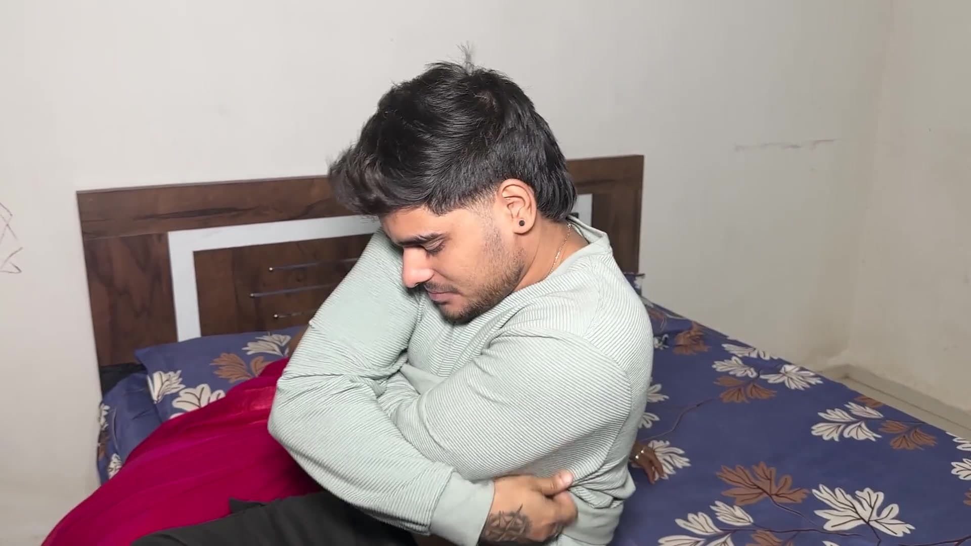 Brother-in-law Fucked His Sister-in-law After She Offered Sex When Her Husband Was Away screenshot 2