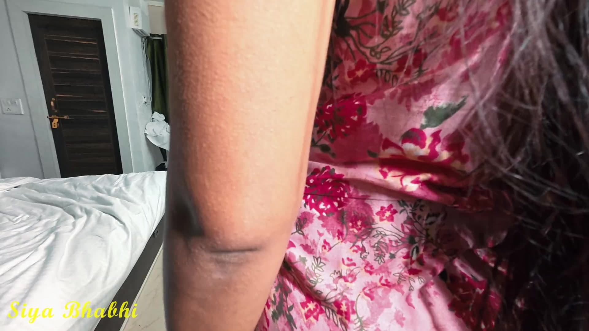 Siya Delivery Boy Fucking Hindi Audio screenshot 2